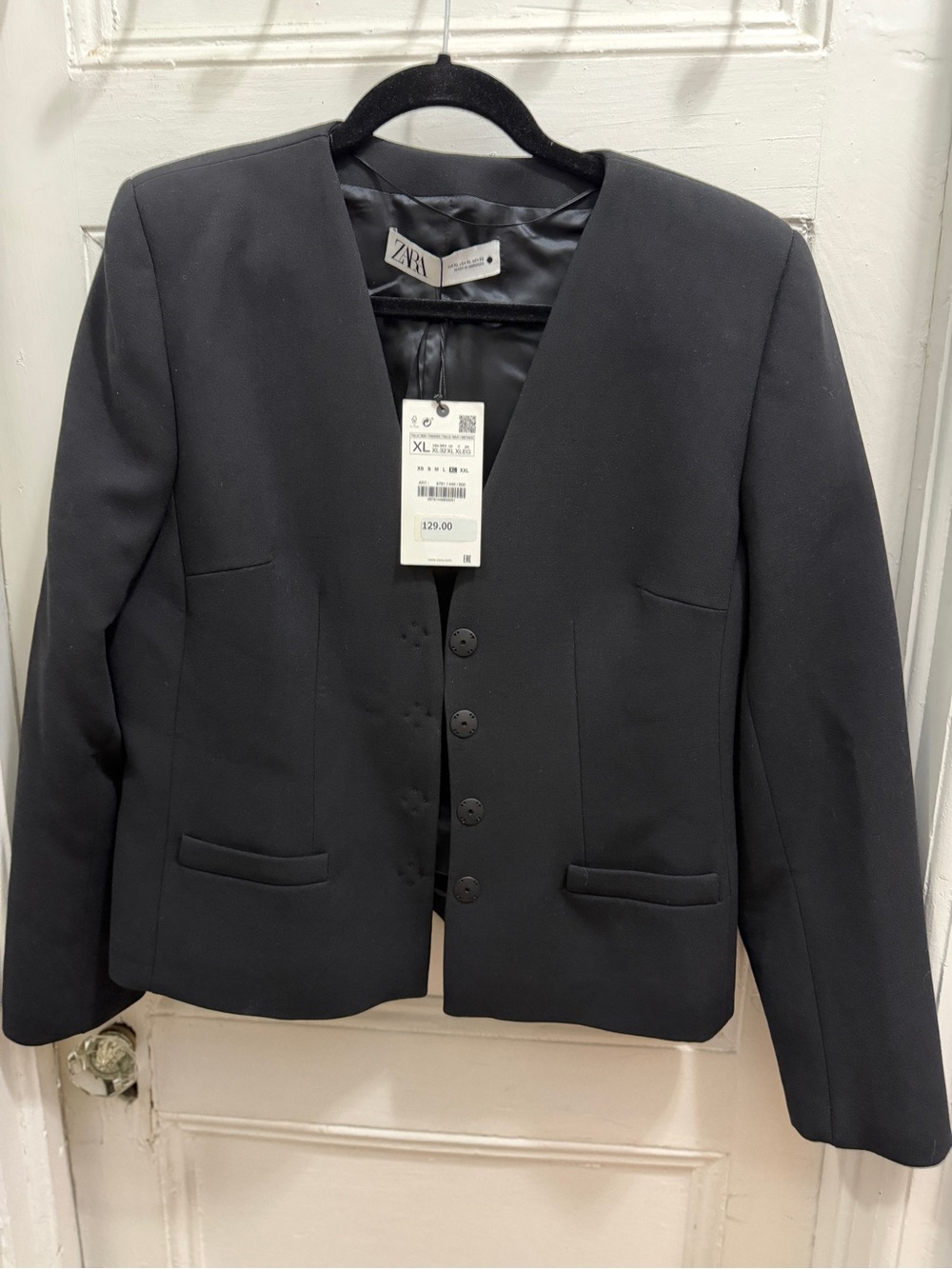 ZARA NTW - Black V-Neck Button Jacket